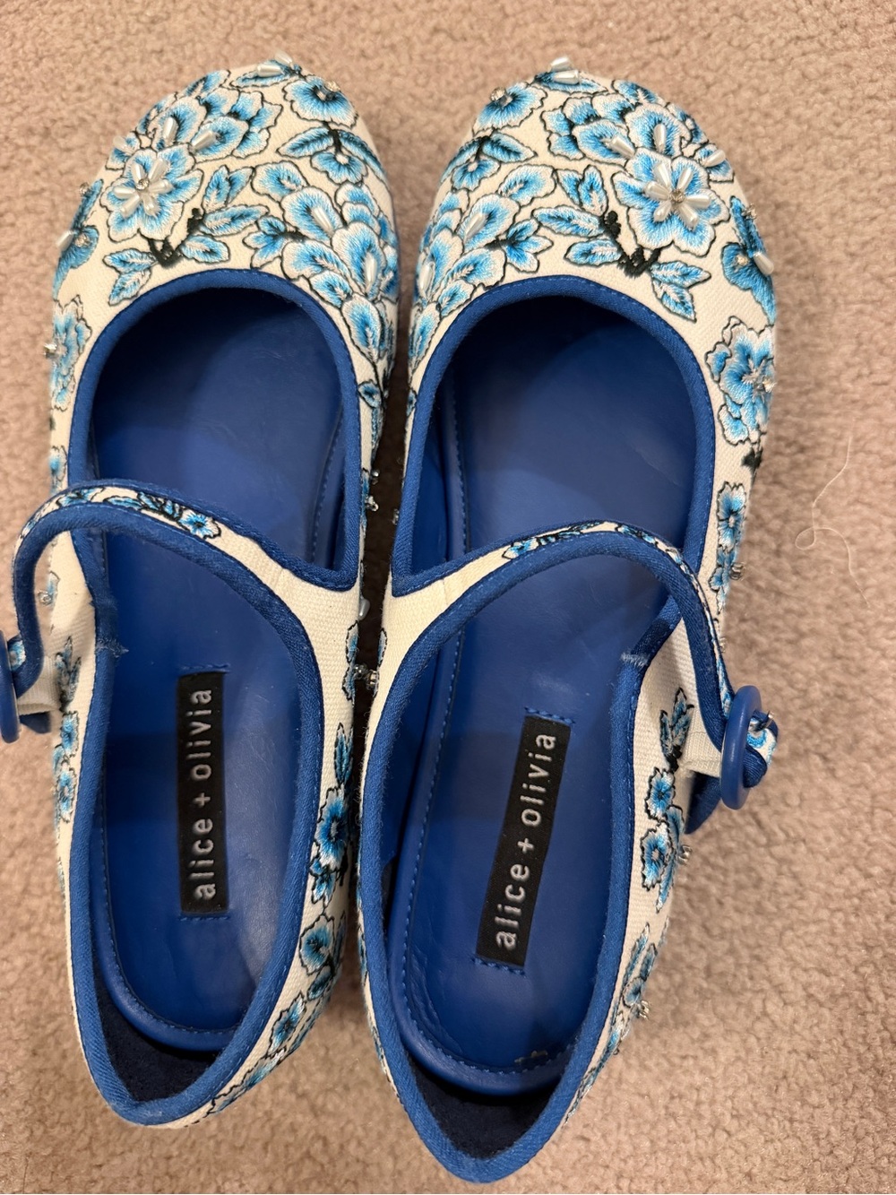 Alice + Olivia leather interior Blue and White Floral Mary Jane Shoes